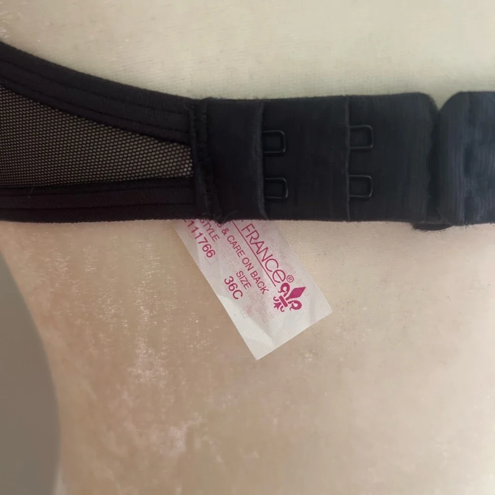 Black lace push-up bra - 36C - Picture 2 of 6